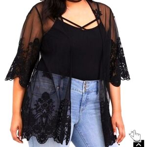 Black Embroidered Skull Kimono